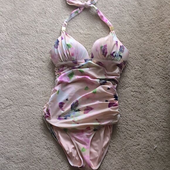 RARE 2014 Victoria’s Secret Floral Halter One-Piece Swimsuit - Picture 2 of 5